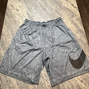 NIKE DRI-FIT SHORTS